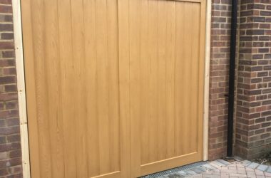 CDC GRP Kingston Honey Beech Single Garage Door