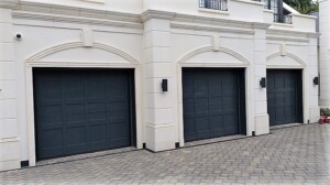 Silvelox bespoke garage doors